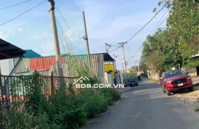 Cần bán gấp lô đất mặt tiền đường ĐT 821, xã Lộc Giang, huyện Đức Hòa, tỉnh Long An.